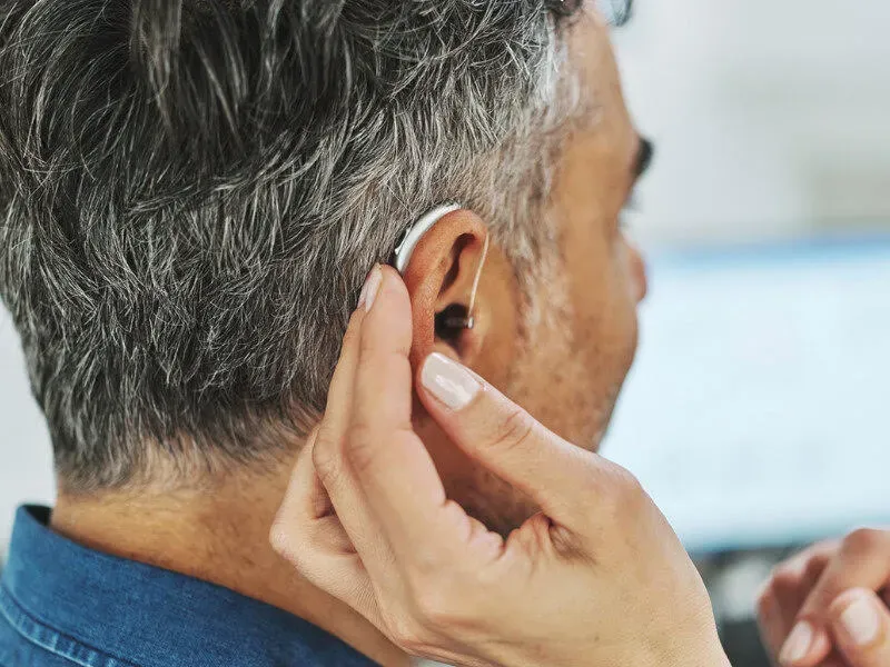 Jakie są rodzaje aparatów słuchowych